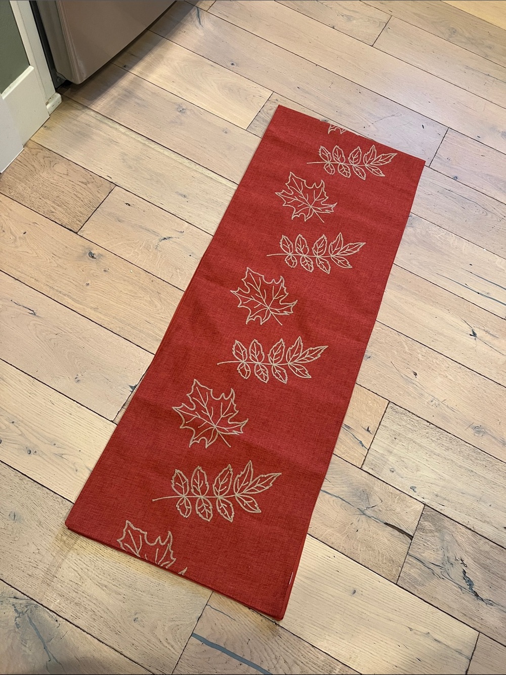 Red Leaf-Print Table Runner - Home Dining